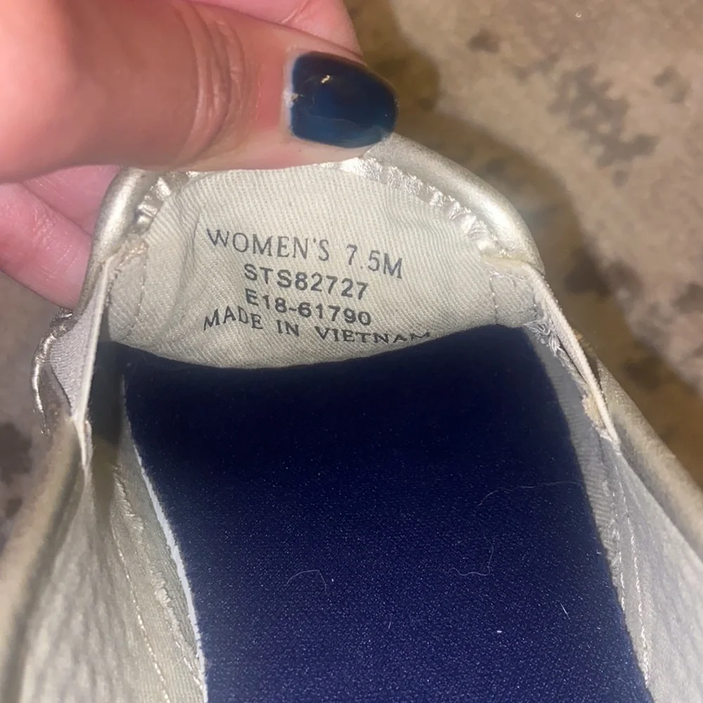 Silver Sperrys - Picture 5 of 5